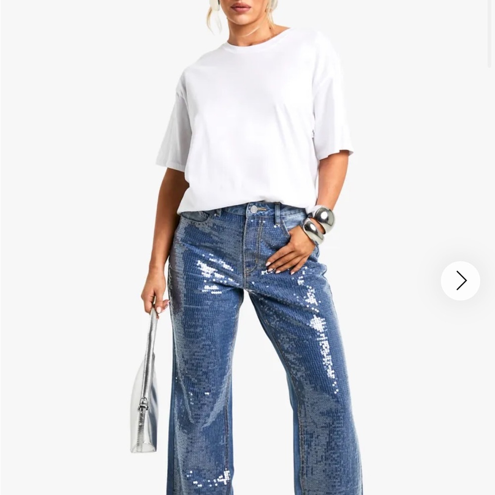 Boohoo Blue Flare Wide Leg Jeans with Distressed Style UK 14/US 10